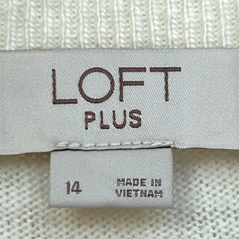 Creamy Polka Dot Loft Sweater 14 - Picture 4 of 9